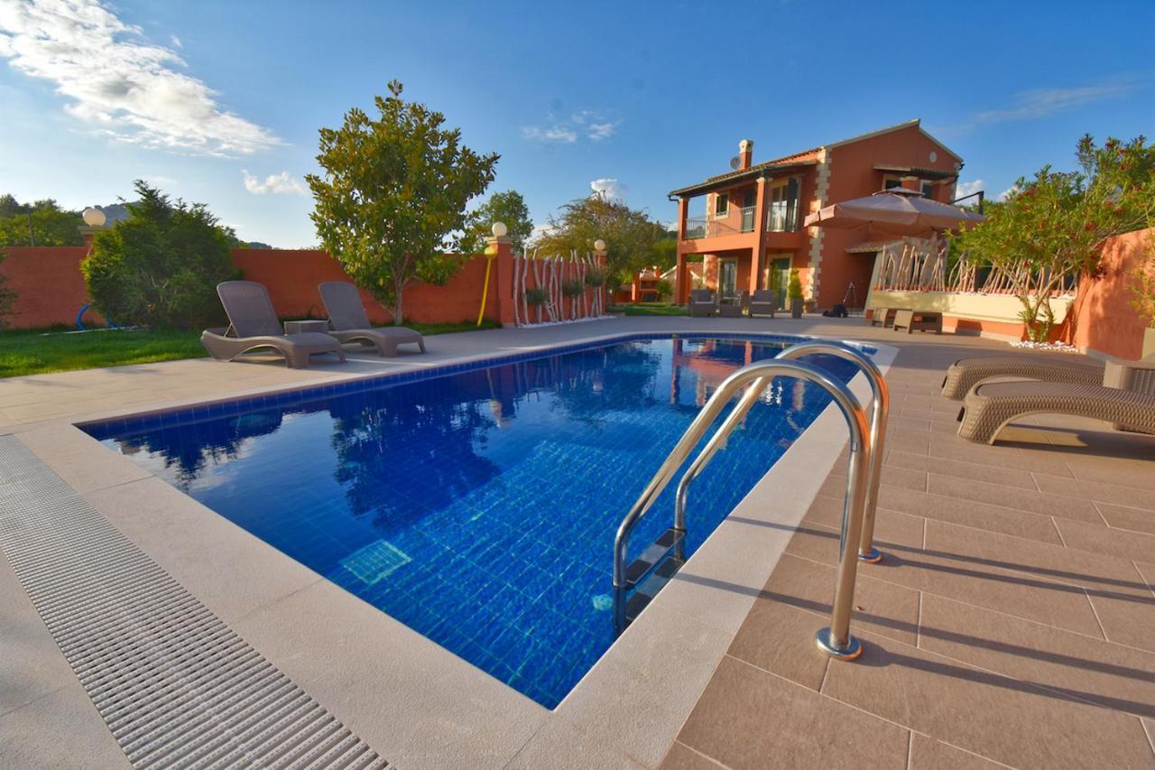 Villa Alex Sinarádes Dış mekan fotoğraf