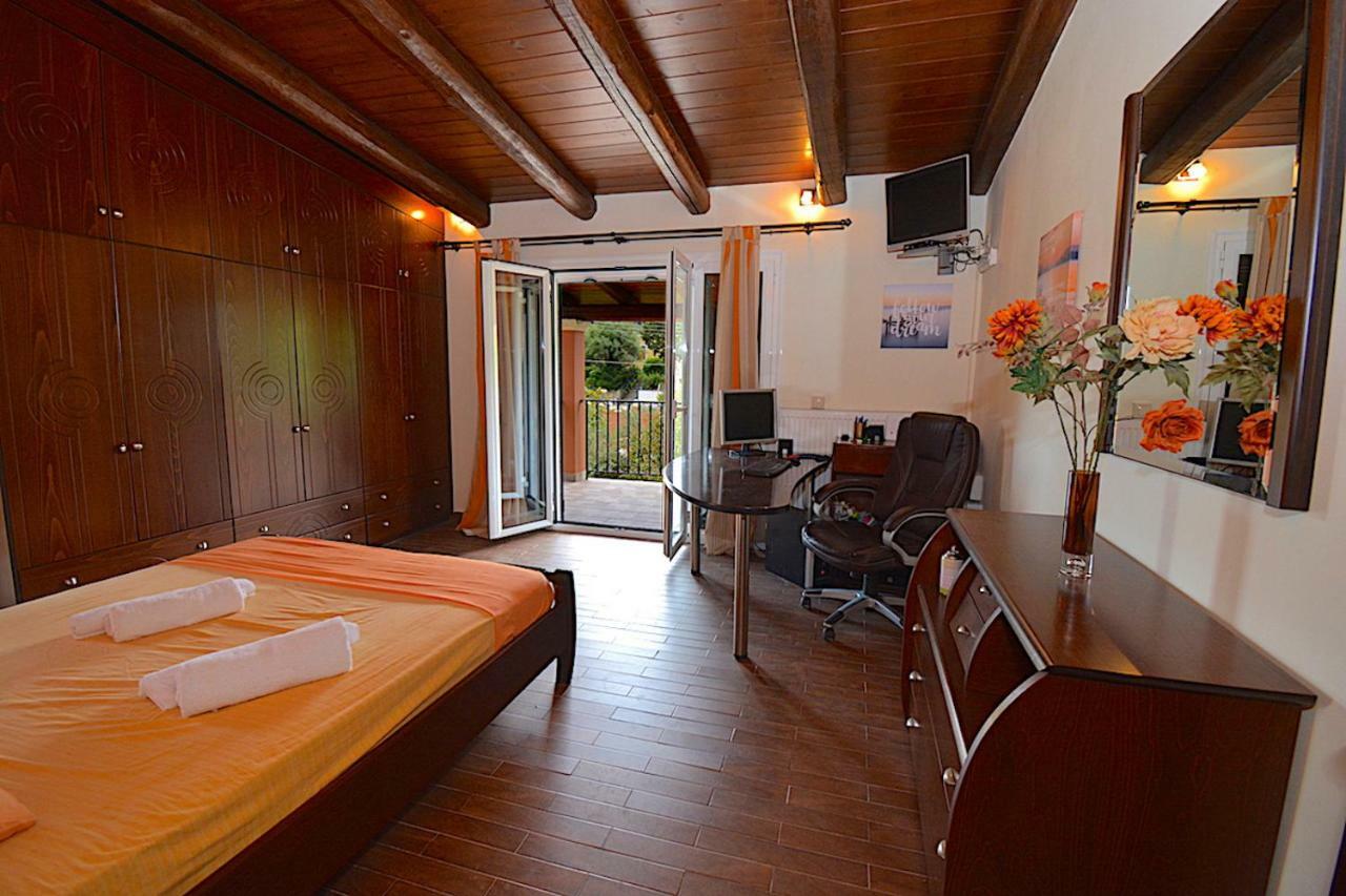 Villa Alex Sinarádes Dış mekan fotoğraf